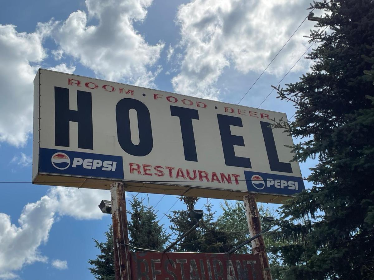 Rosthern Hotel Exterior foto