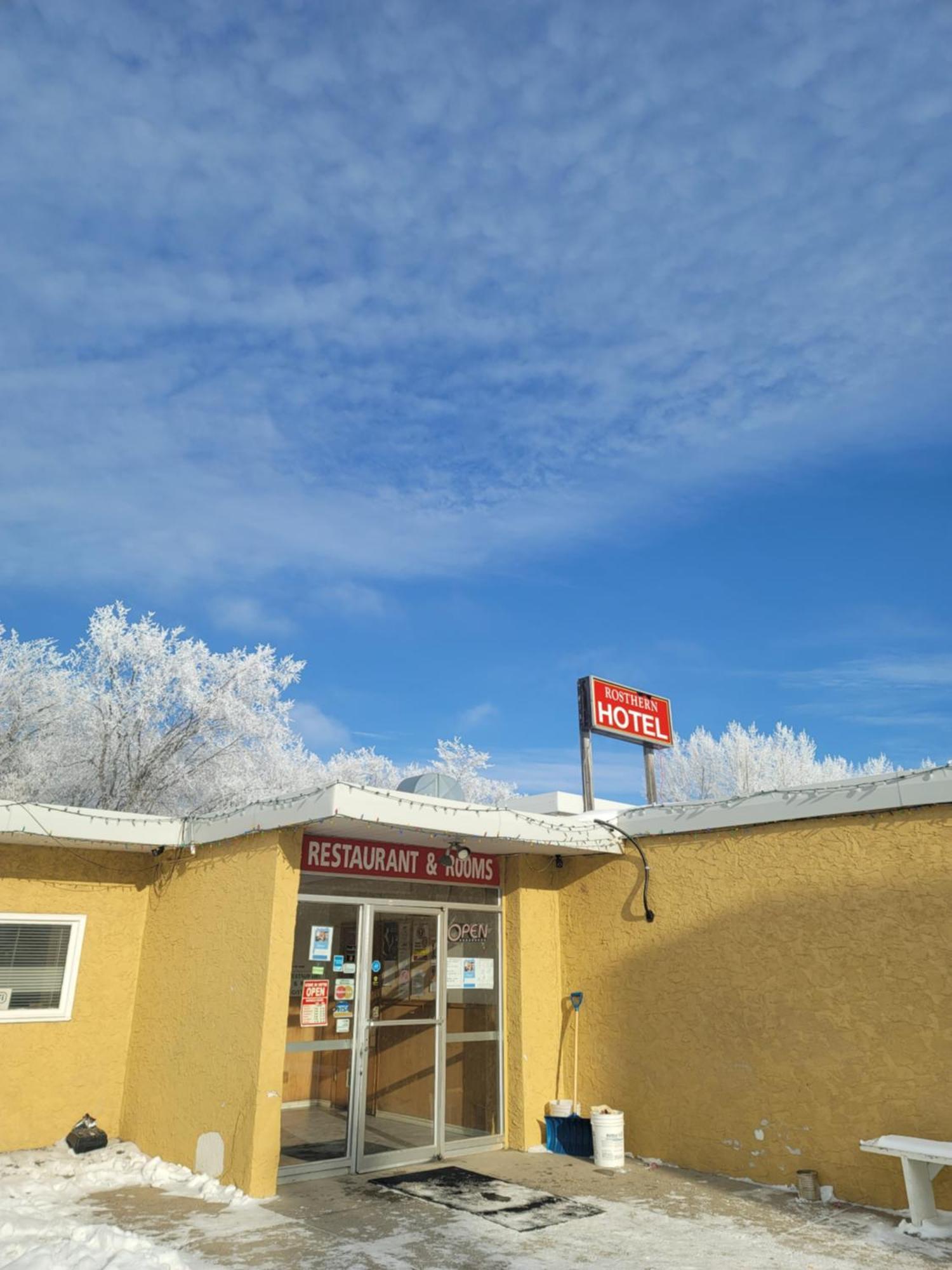 Rosthern Hotel Exterior foto